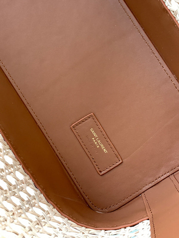 Luxurious Totes - Latest - 8584