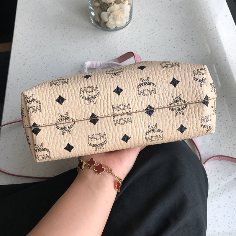 Luxurious Totes - Latest - 7876