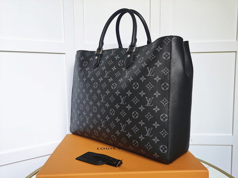 LOV - Luxurious Totes - 2614