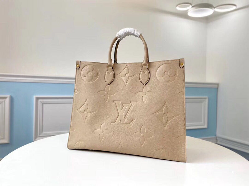 LOV - Luxurious Totes - 2664