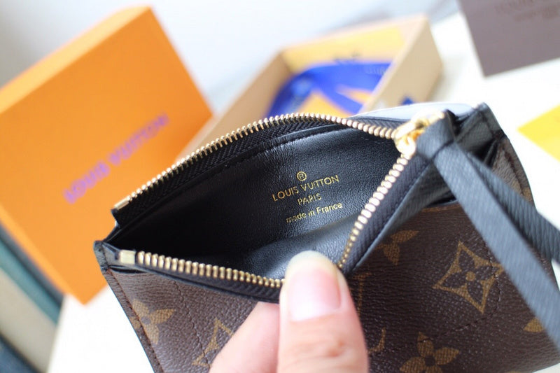 Luxurious Totes - Latest - 1147