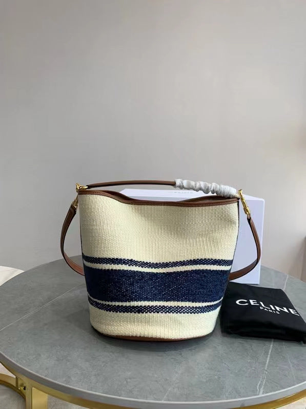 Luxurious Totes - Latest - 5992