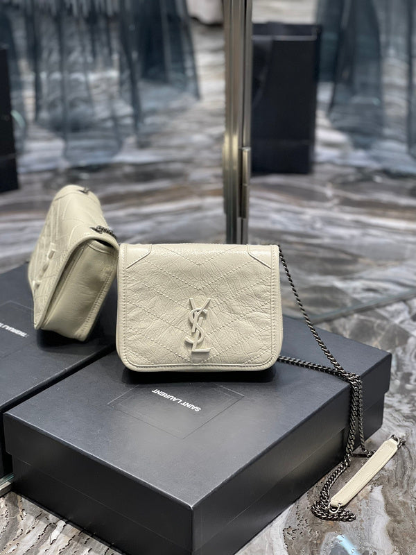 Luxurious Totes - Latest - 8394
