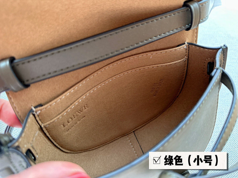 Luxurious Totes - LW-CH Bags - 009