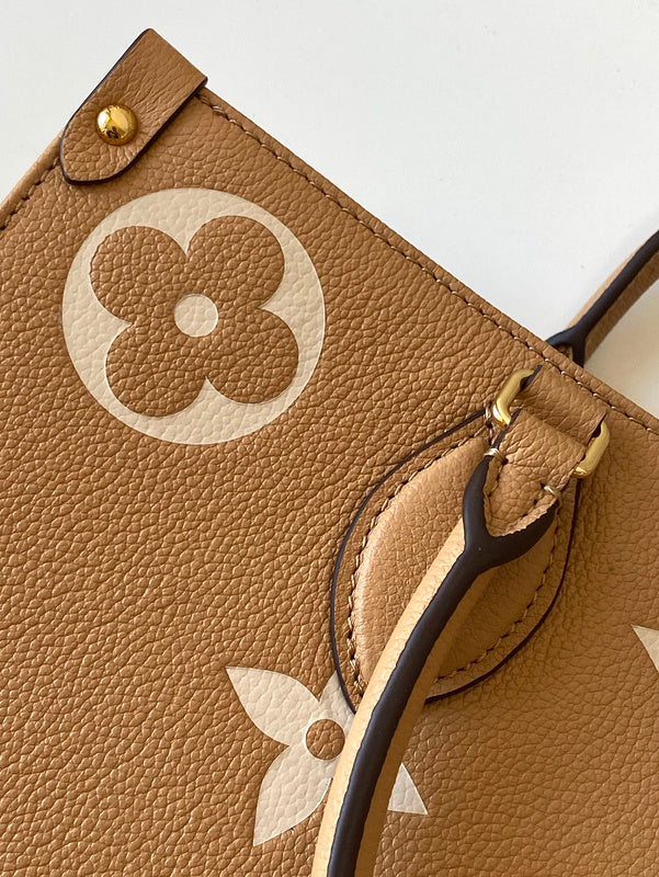 LOV - Luxurious Totes - 1292