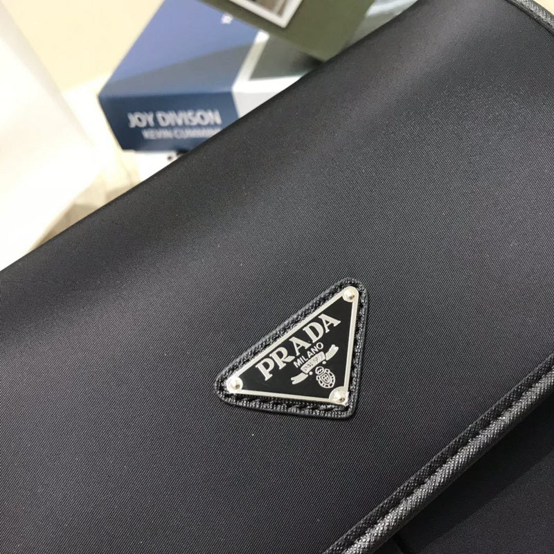 PDA - Luxurious Totes - 011