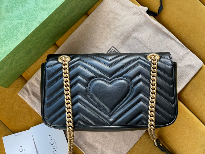 GUI - Luxurious Totes - 900