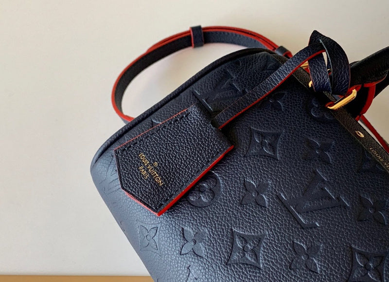 LOV - Luxurious Totes - 063
