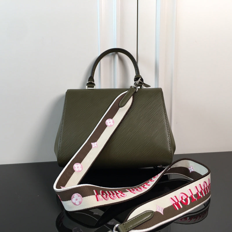 LOV - Luxurious Totes - 1960