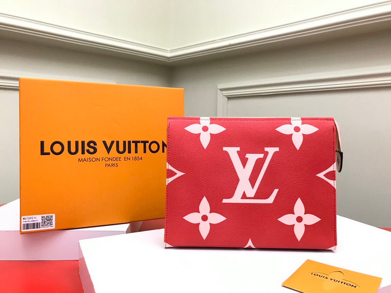 Luxurious Totes - Latest - 724
