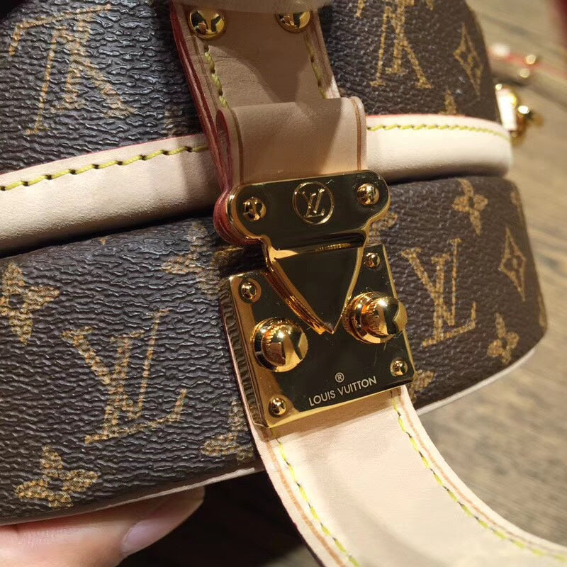 LOV - Luxurious Totes - 2767