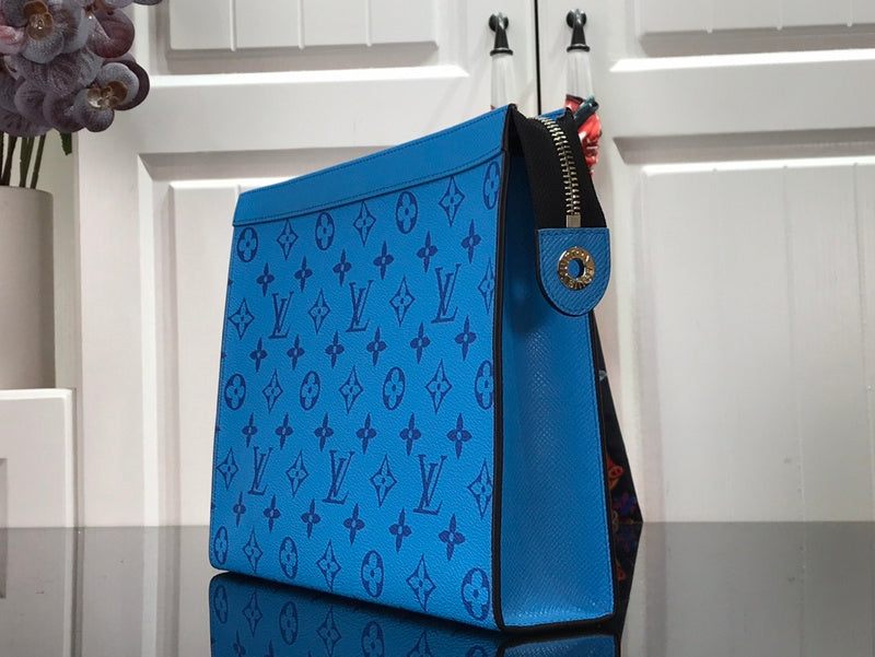 LOV - Luxurious Totes - 2426