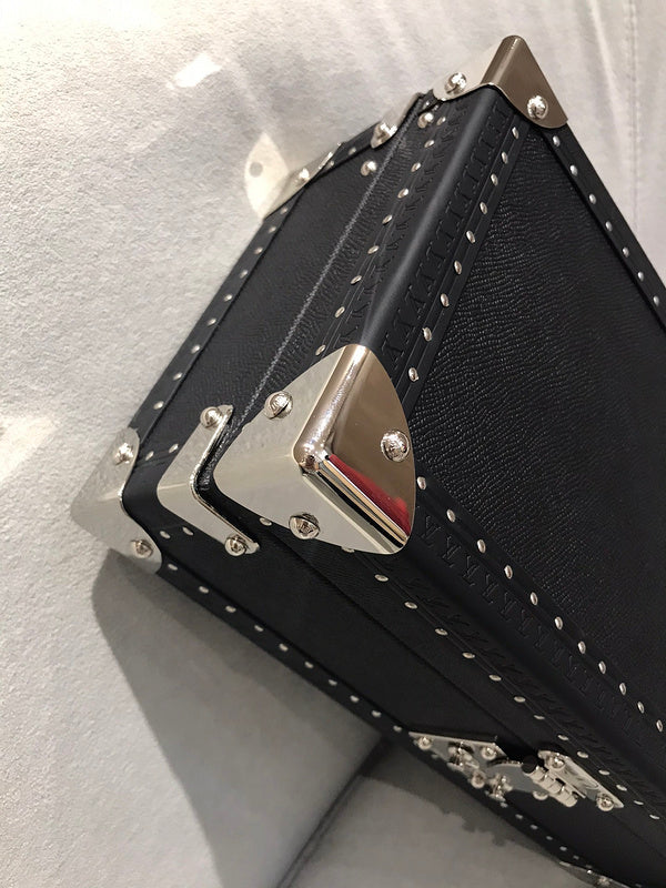 LOV - Luxurious Totes - 845