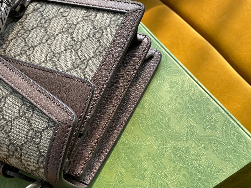 GUI - Luxurious Totes - 726