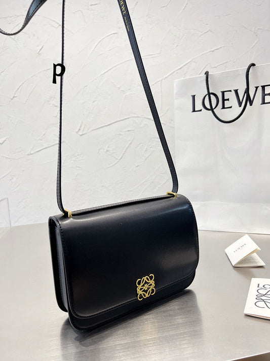 Luxurious Totes - LW-CH Bags - 045