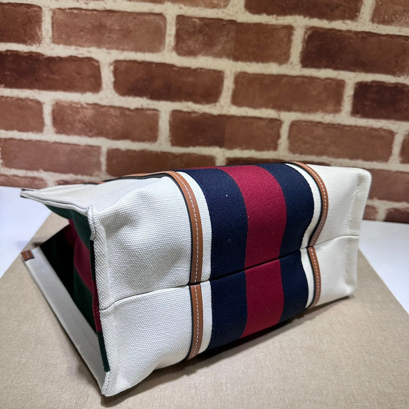 GUI - Luxurious Totes - 090
