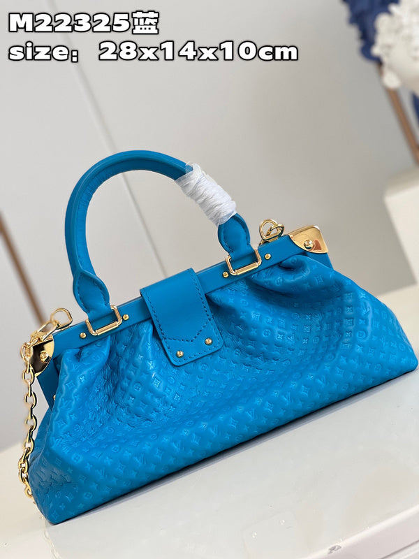 LOV - Luxurious Totes - 479