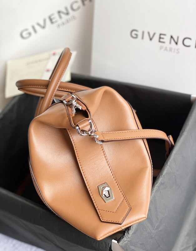 Lux-Totes - GVY Bags - 041