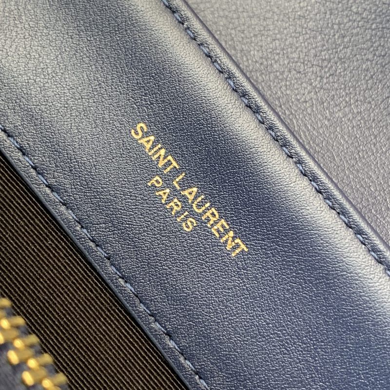 Luxurious Totes - Latest - 8003