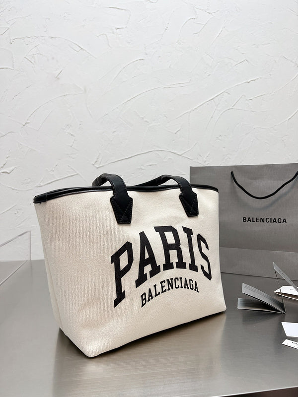 Luxurious Totes - BGA2 Bags - 130