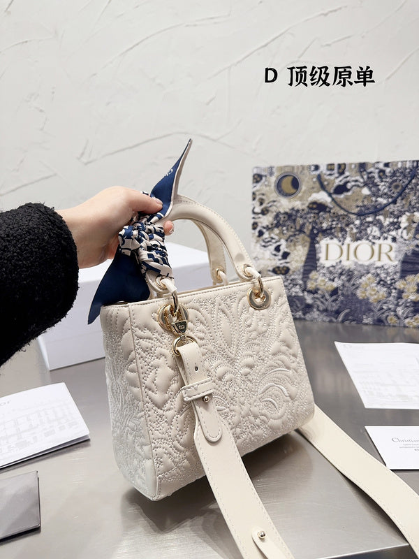 Luxurious Totes - DOR2 Bags - 113