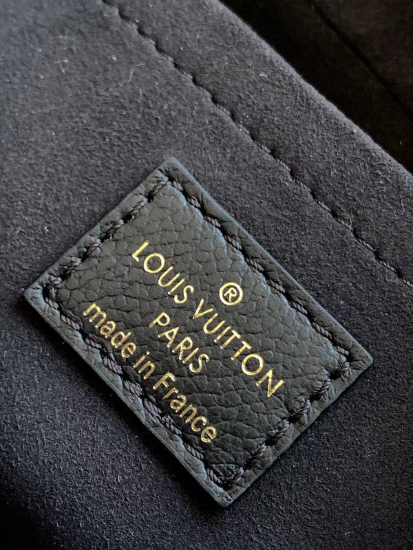 LOV - Luxurious Totes - 1767