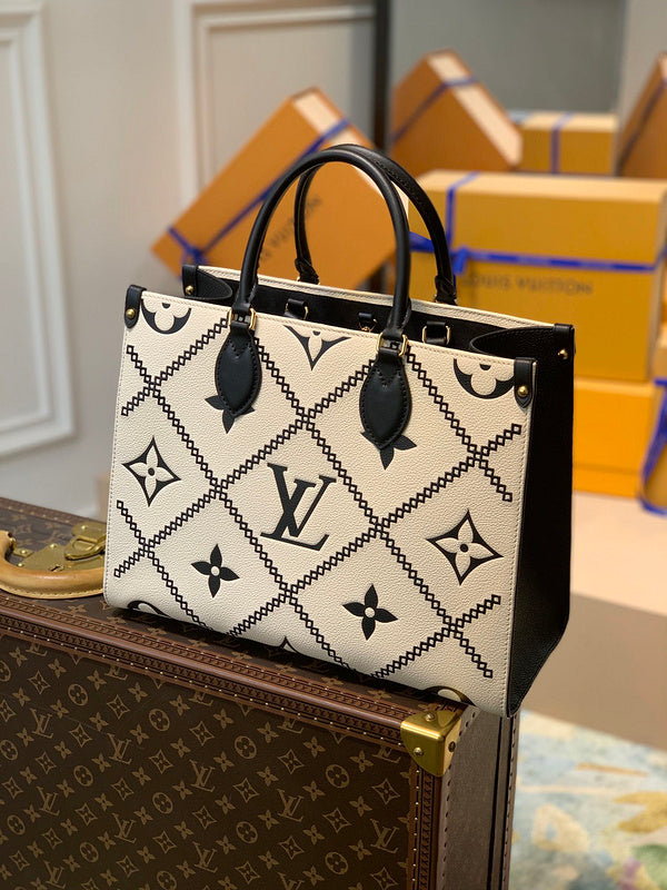 LOV - Luxurious Totes - 1434