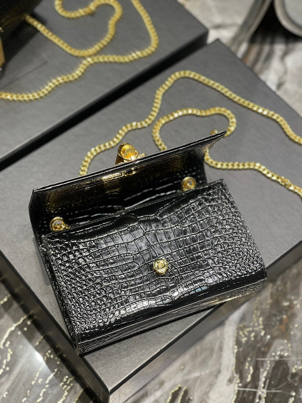 Luxurious Totes - Latest - 8520