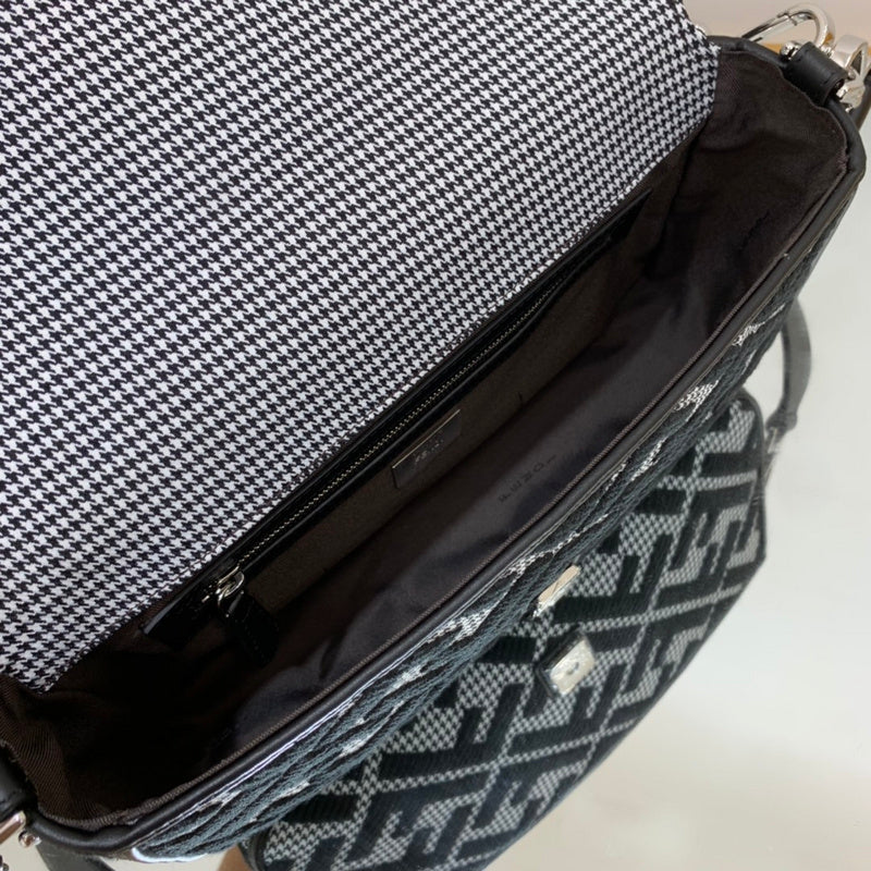 Luxurious Totes - Latest - 11371