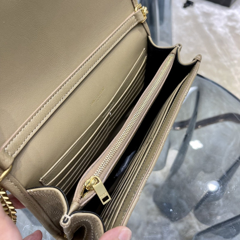 Luxurious Totes - Latest - 8841
