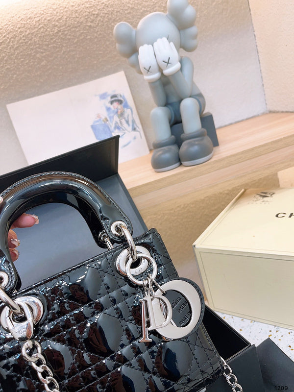 Luxurious Totes - DOR2 Bags - 105