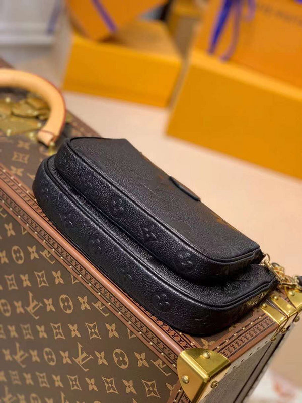 LOV - Luxurious Totes - 2311
