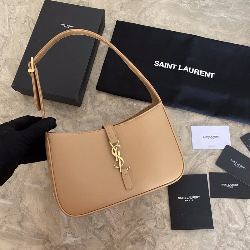 Luxurious Totes - Latest - 8783