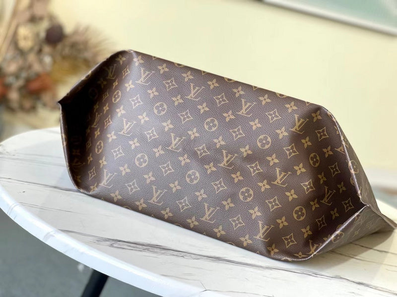 LOV - Luxurious Totes - 1990