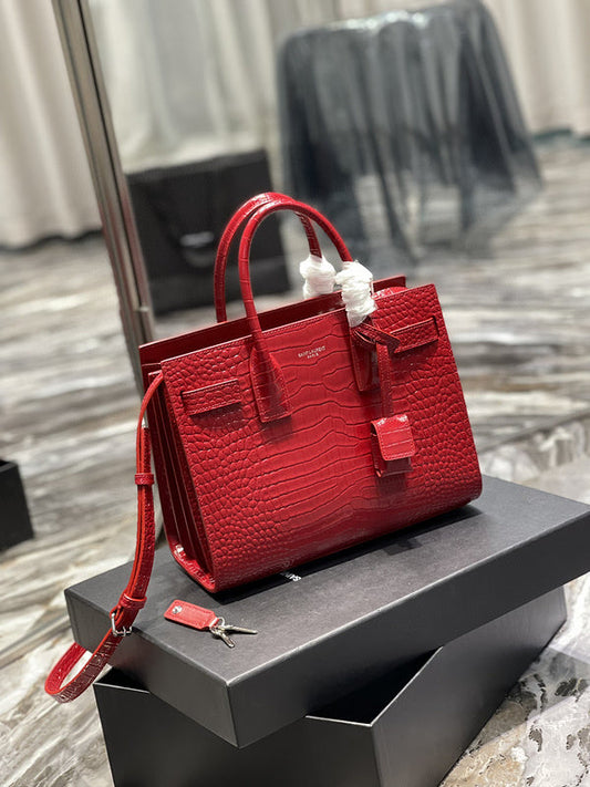 Luxurious Totes - Latest - 8725