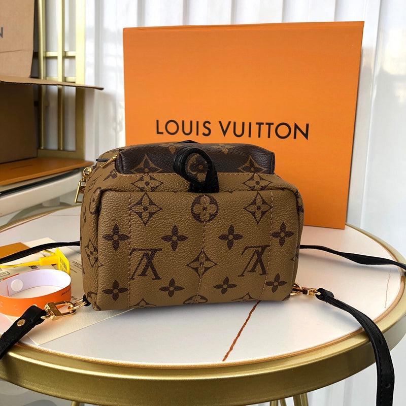 LOV - Luxurious Totes - 2522