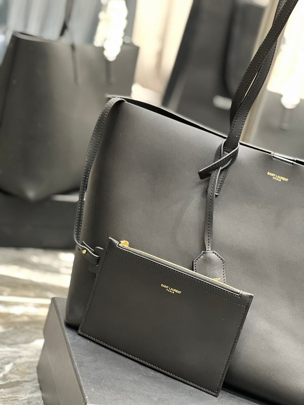 Luxurious Totes - Latest - 8241