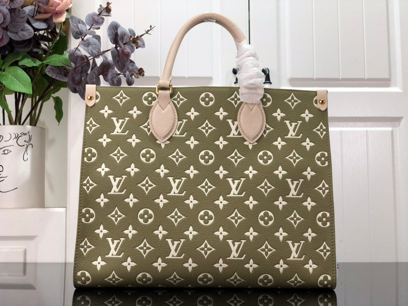 LOV - Luxurious Totes - 1764