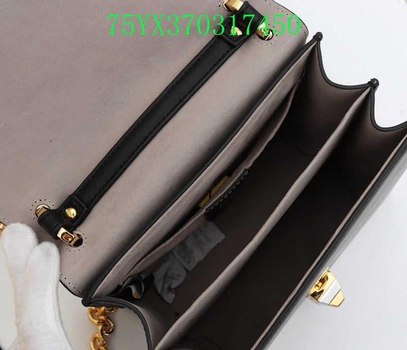 GC - Shoulder - 3366