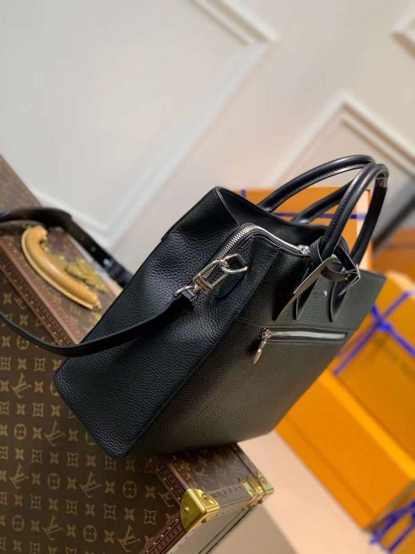 LOV - Luxurious Totes - 2316