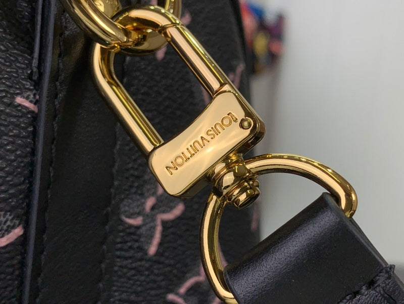 LOV - Luxurious Totes - 1234