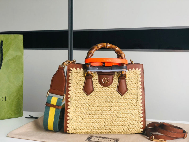 GUI - Luxurious Totes - 632