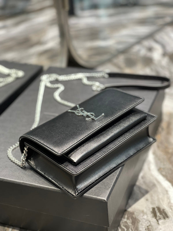 Luxurious Totes - Latest - 8240