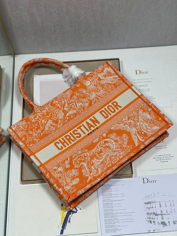 Luxurious Totes - Latest - 6314