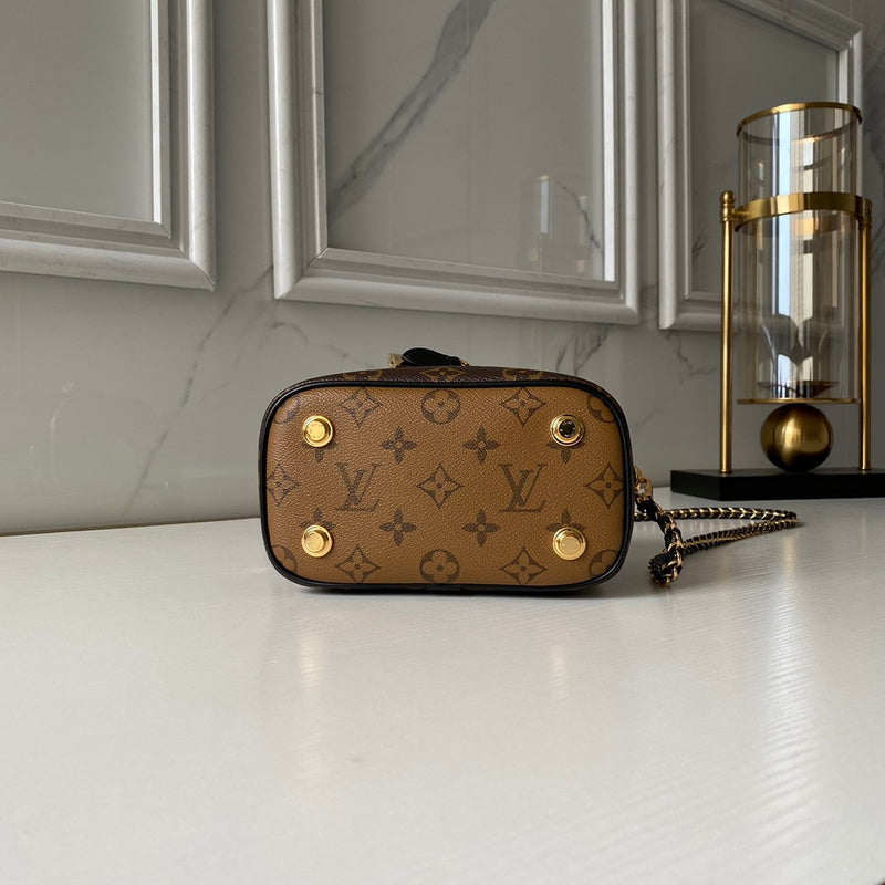 LOV - Luxurious Totes - 2248
