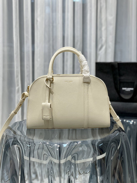 Luxurious Totes - Latest - 8941