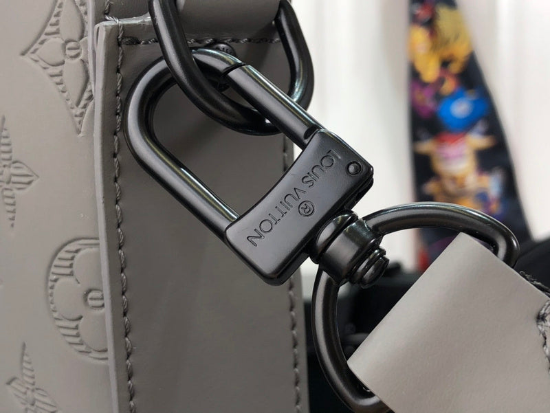 LOV - Luxurious Totes - 1773