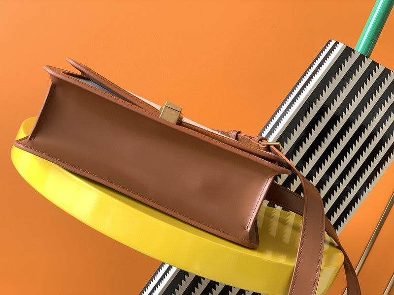Luxurious Totes - Latest - 8835