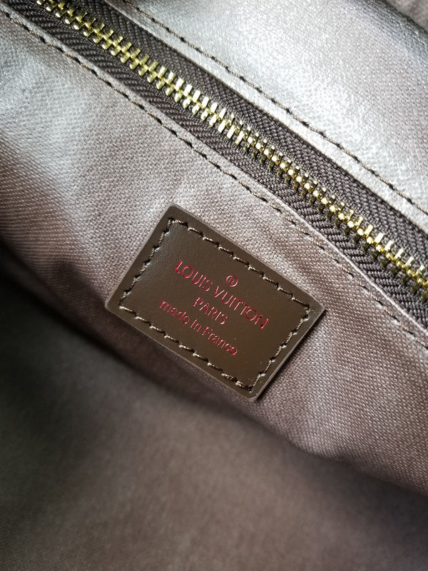 LOV - Luxurious Totes - 2331