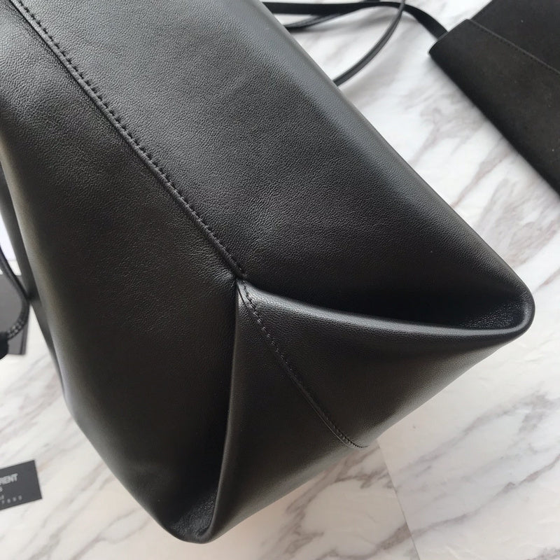 Luxurious Totes - Latest - 9212